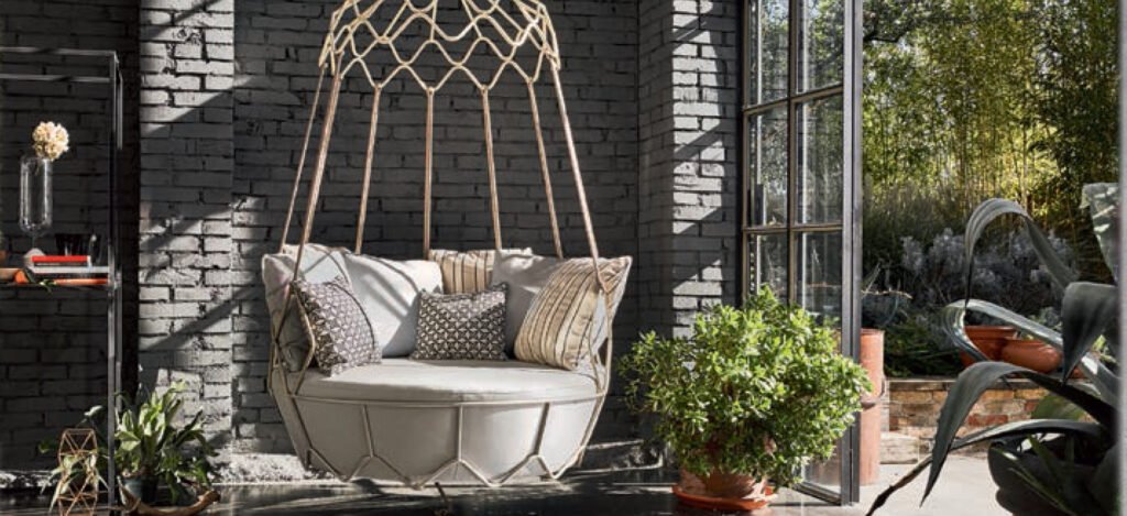 TE_2016_0_10_Gravity