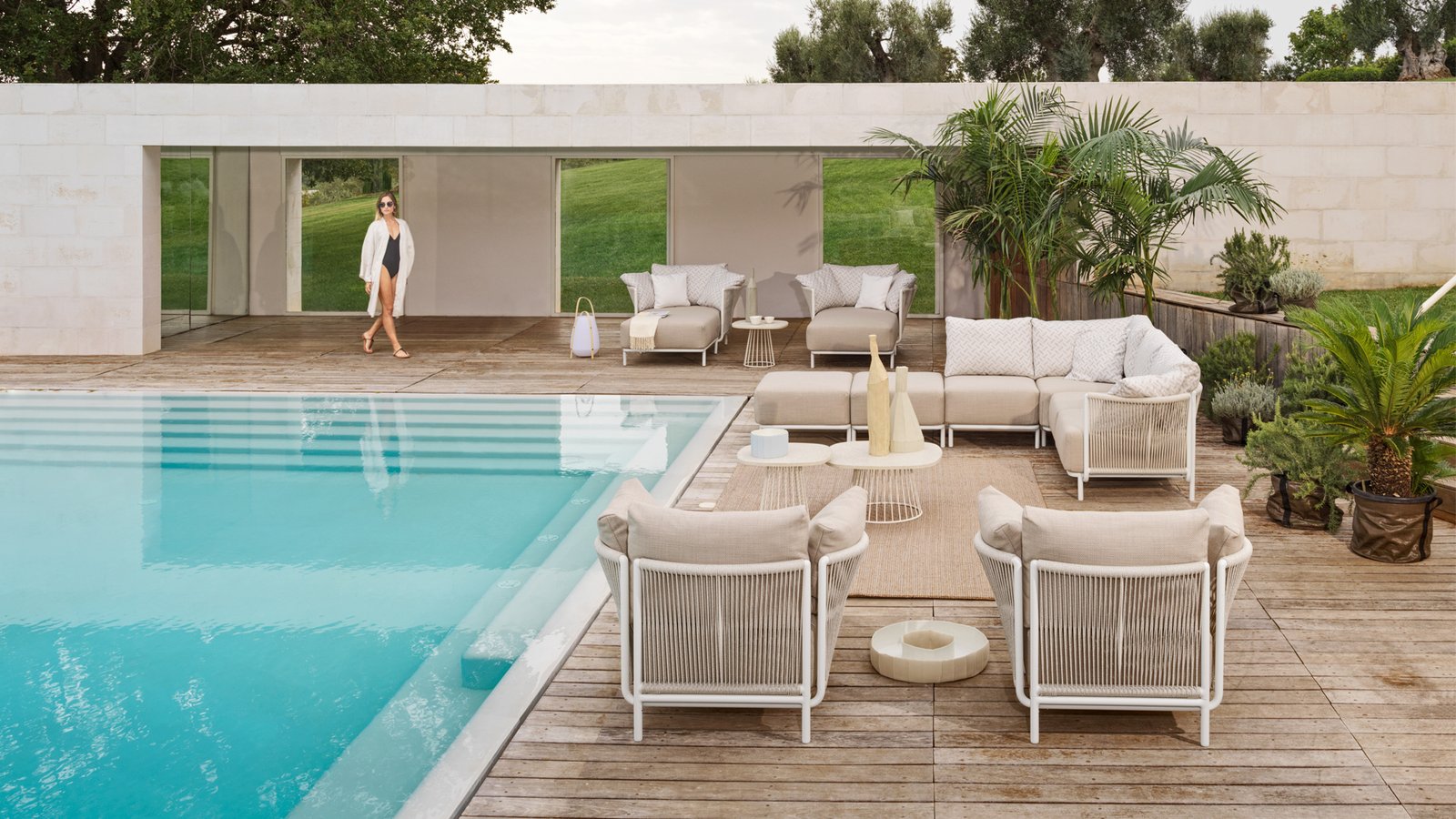 1_queen_product_hero_home_image