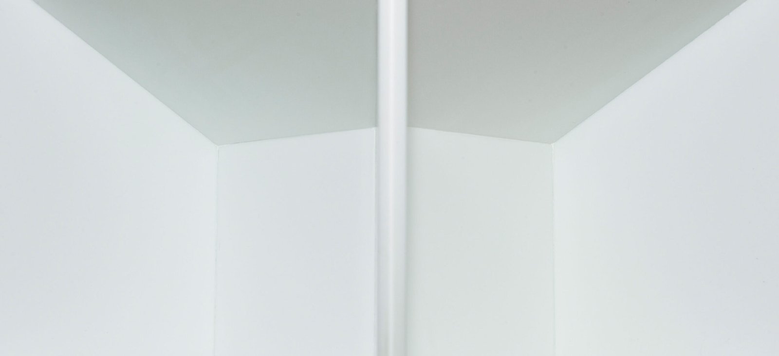 washbasin_TheLovers09_Technical_Emotions